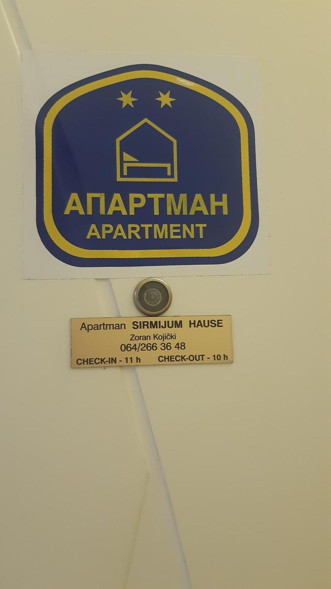 Sirmijum Hause Apartment Sremska Mitrovica Exterior photo